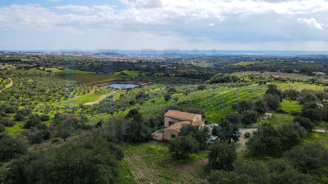 Villa in Center, Noto, Sicily 4 - 15673081