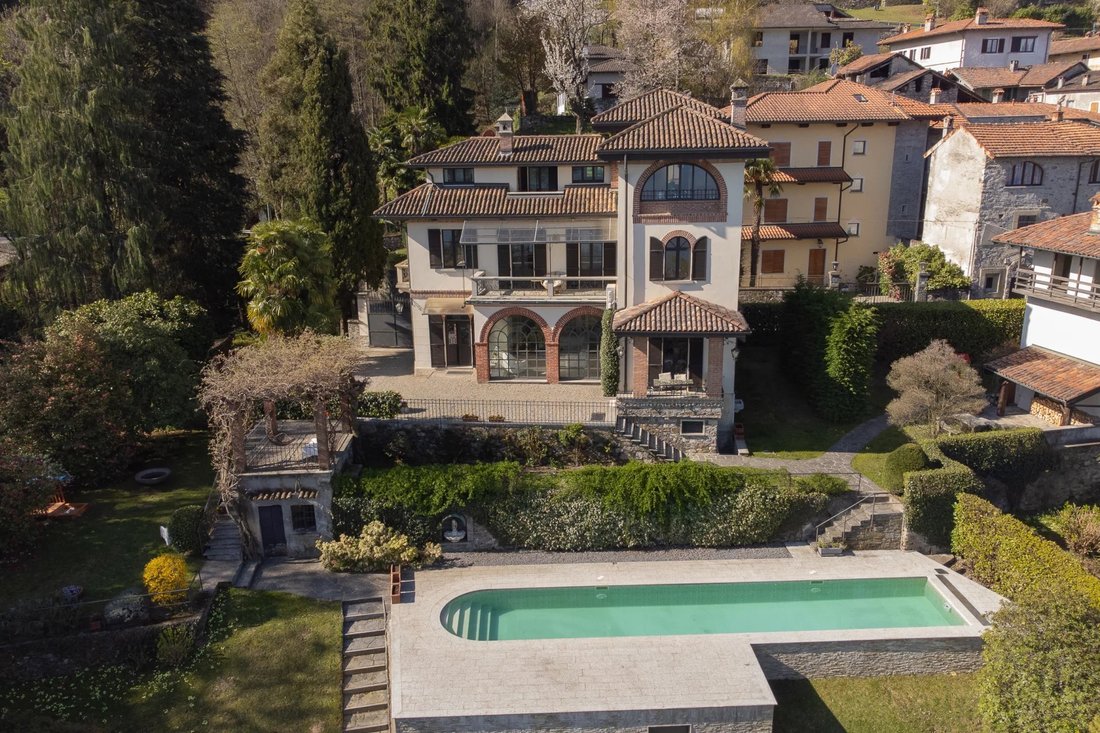 House in Stresa, Piedmont, Italy 1 - 14533780