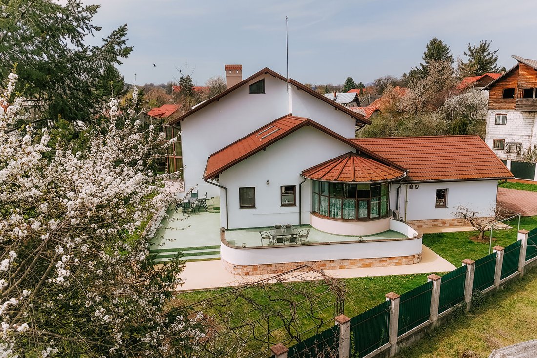House in Breaza de Sus, Prahova, Romania 2 - 15672246