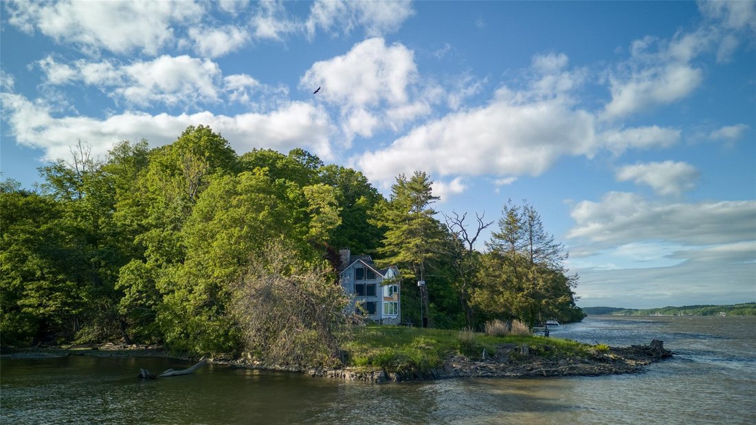 House in New Paltz, New York, United States 2 - 15673011