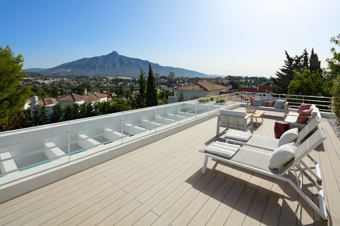 Villa in Puerto Banus, Marbella, Spain 4 - 15672846