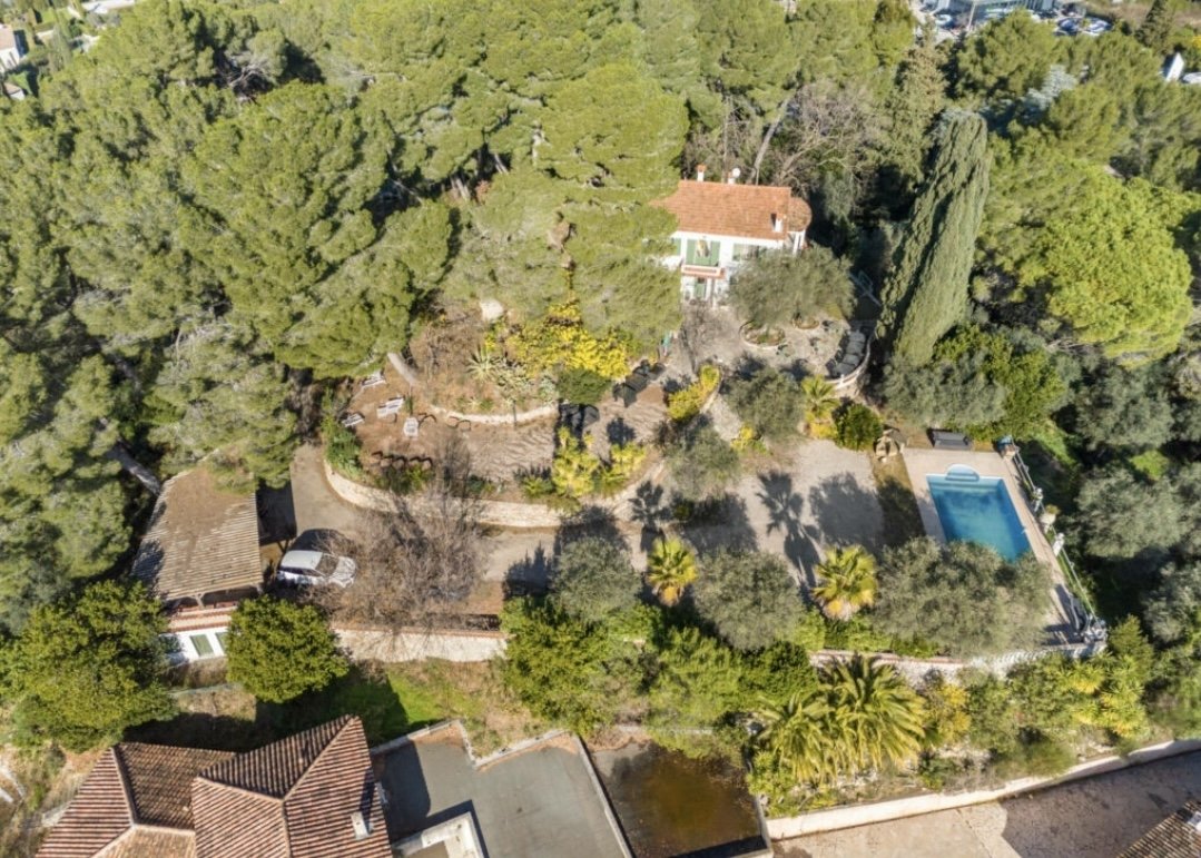 Villa in Mougins, Provence-Alpes-Côte d'Azur, France 1 - 15367011