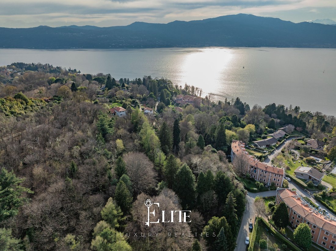 Villa in Laveno-Mombello, Lombardy, Italy 5 - 15672932