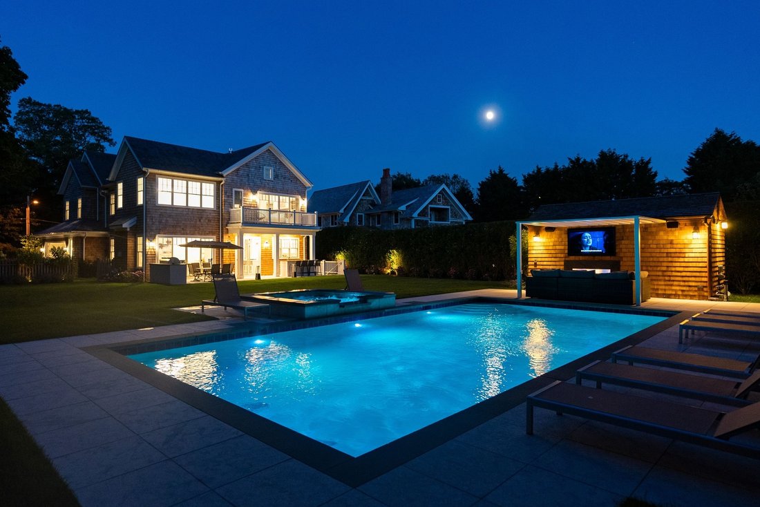 House in Southampton, New York, United States 3 - 15672953