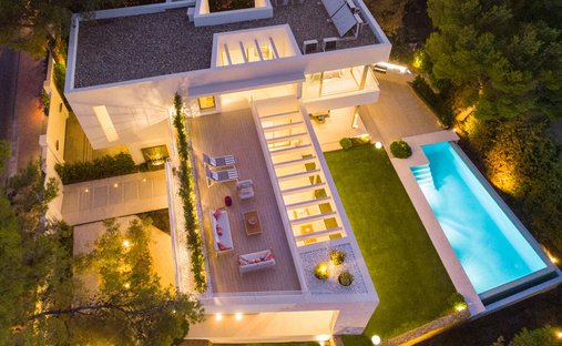 Villa in Puerto Banus, Marbella, Spain 1