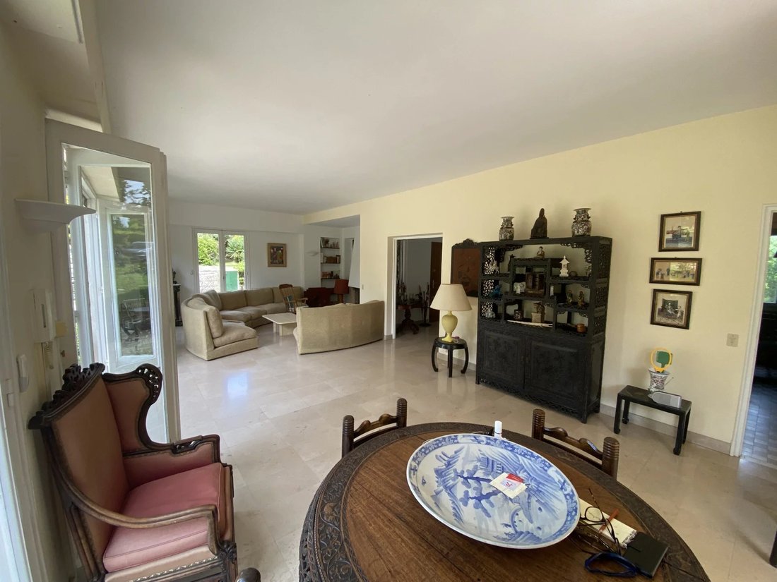Estate in Berre-les-Alpes, Provence-Alpes-Côte d'Azur, France 4 - 15672723