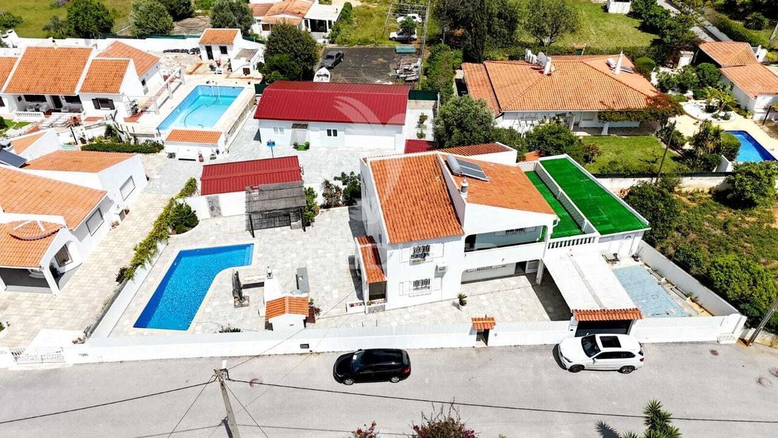 House in Olhos de Agua, Portugal 2 - 15672727