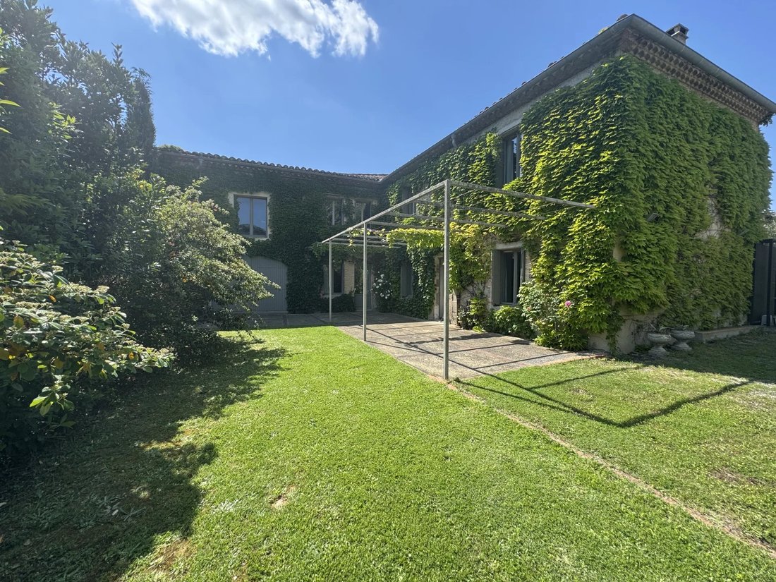Estate in Carcassonne, Occitania, France 3 - 15672660