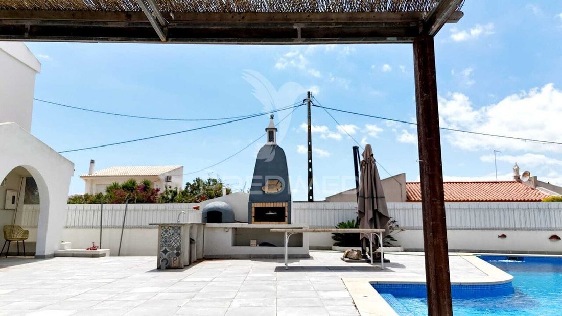 House in Olhos de Agua, Portugal 4 - 15672727