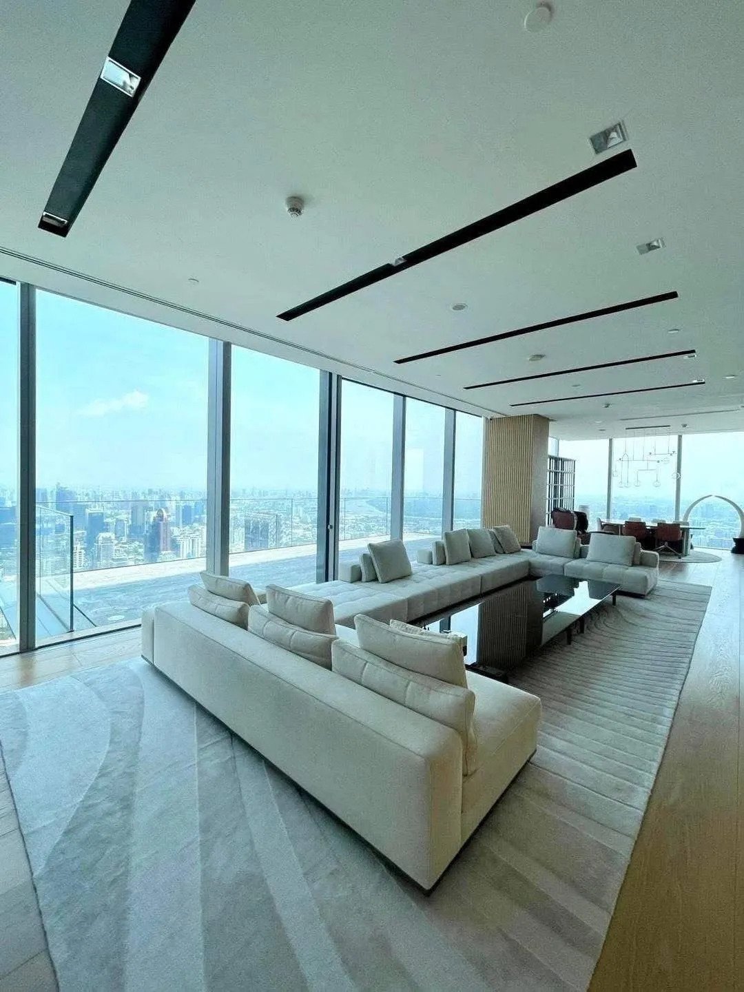 Sky High Sophistication – Penthouse At The Ritz Carlton Residences, Bangkok