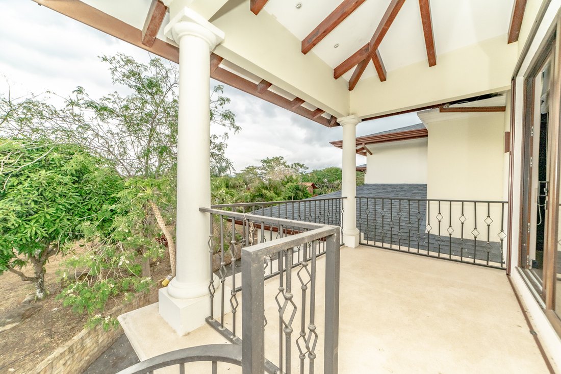 House in Vueltas, Alajuela Province, Costa Rica 4 - 15674881