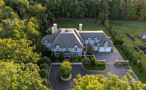 House in Burlington, Ontario, Canada 1
