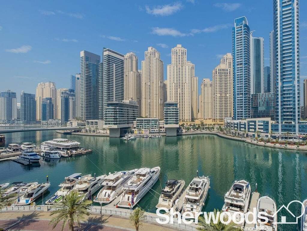 Apartment in Dubai Marina / Marsa Dubai, Dubai, United Arab Emirates 1 - 15674125