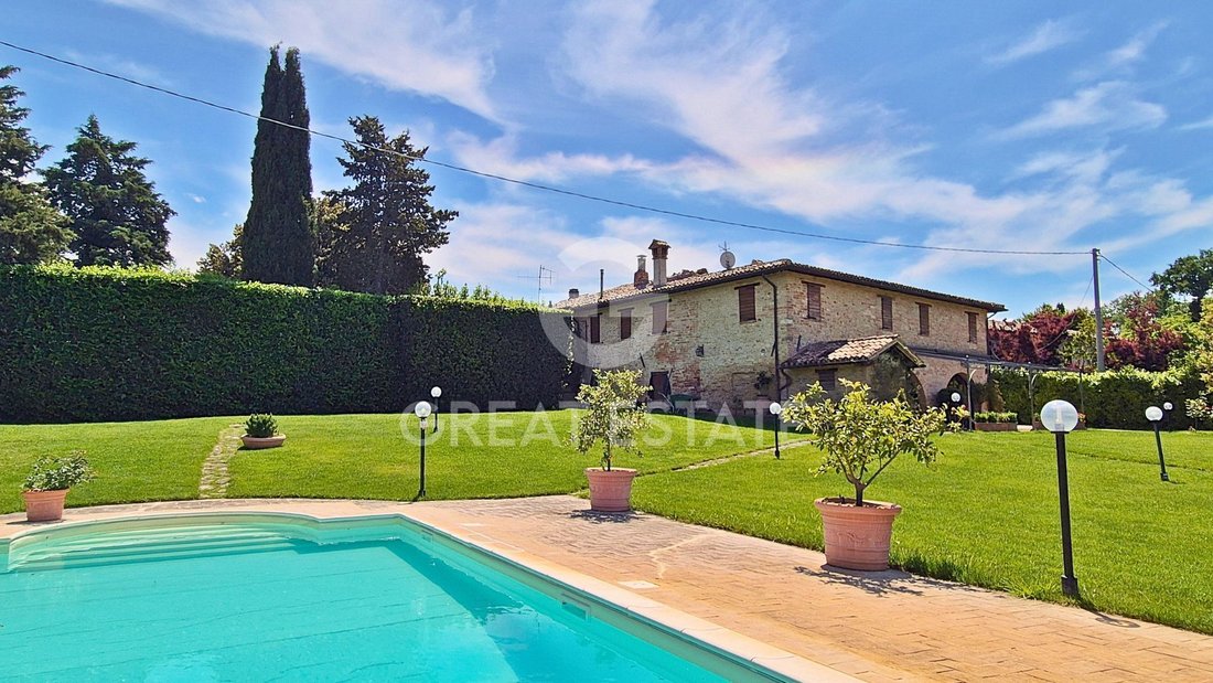 Estate in Montefalco, Umbria, Italy 4 - 15073803