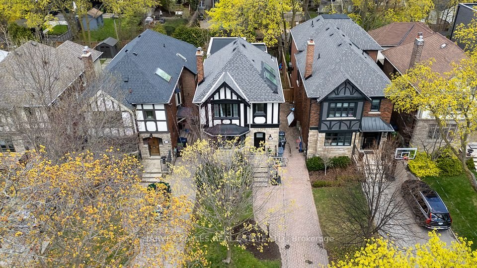 House in Toronto, Ontario, Canada 5 - 15676602