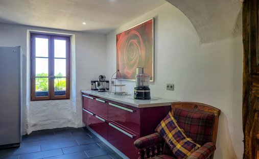 Castle for Sale in Villefranche-de-Rouergue, Occitanie, France