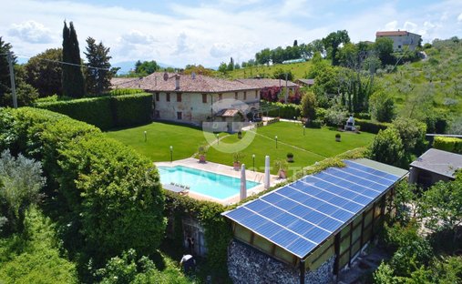Castle for Sale in Montefalco, Umbria, Italy