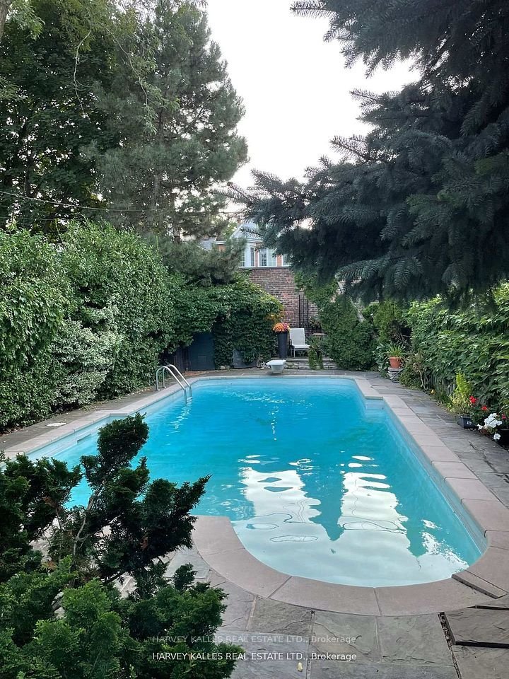 House in Toronto, Ontario, Canada 3 - 15676601