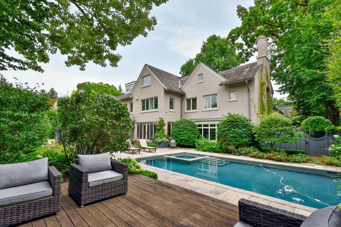 House in Toronto, Ontario, Canada 4 - 15677373