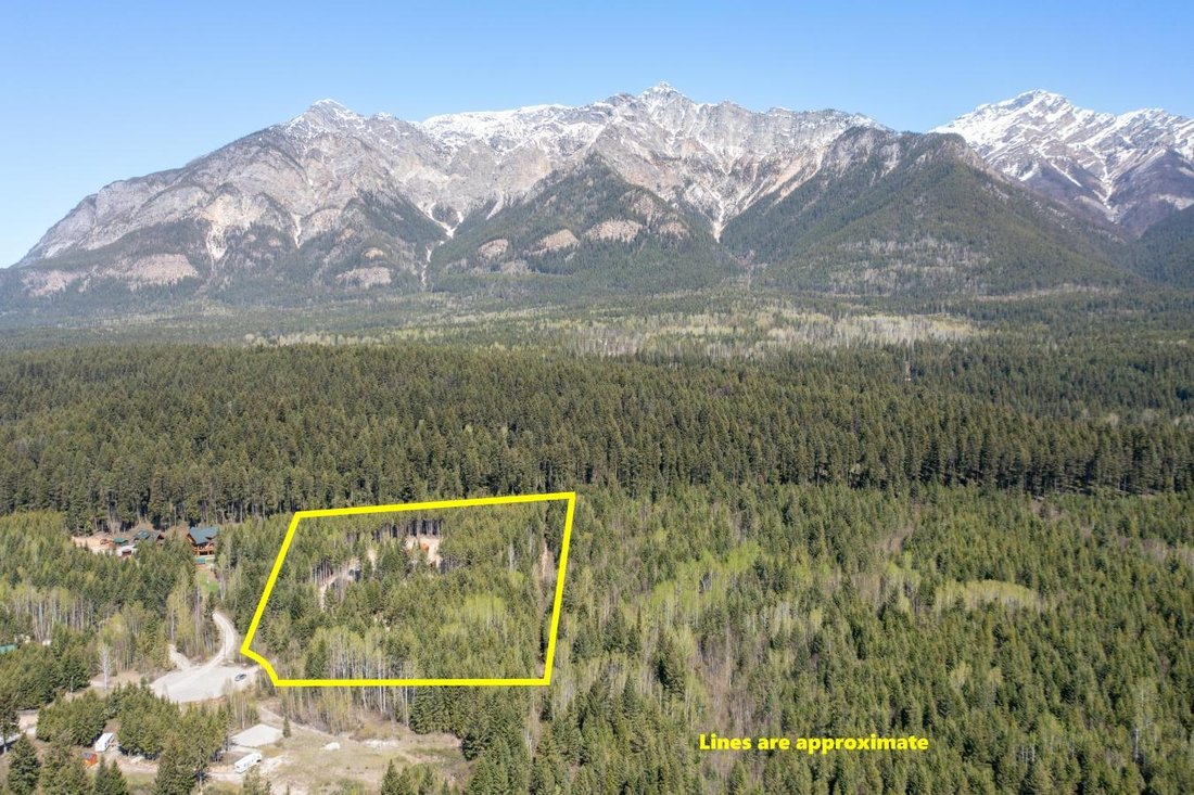 House in Golden, British Columbia, Canada 5 - 15674195