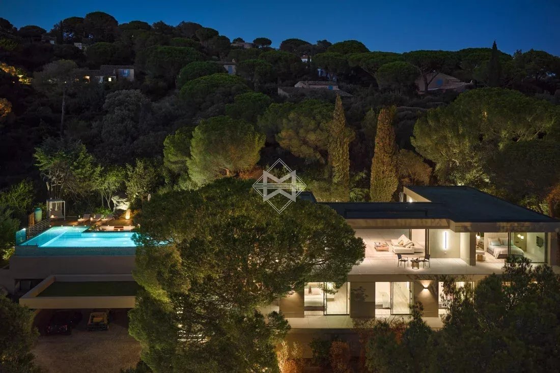 Villa in French Riviera, Provence-Alpes-Côte d'Azur, France 2 - 15674363