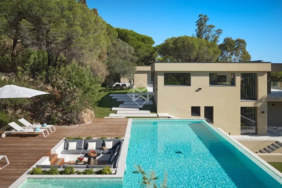 Villa in French Riviera, Provence-Alpes-Côte d'Azur, France 4 - 15674363