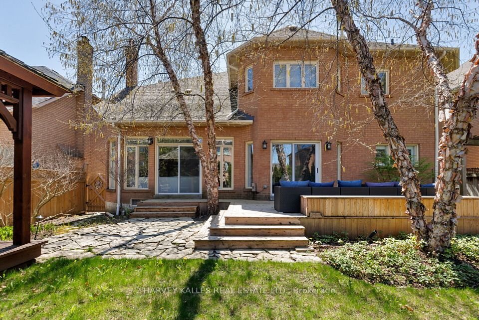 House in Toronto, Ontario, Canada 5 - 15676609
