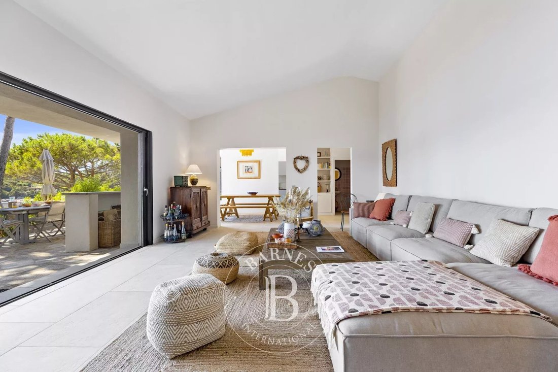 Villa in Lecci, Corsica, France 4 - 12953435
