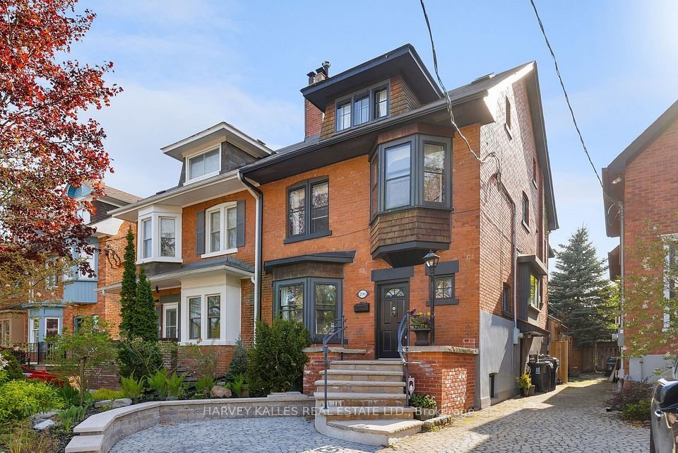 House in Toronto, Ontario, Canada 1 - 15676601