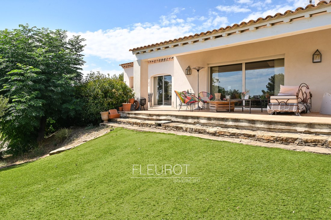 House in La Cadiere-d'Azur, Provence-Alpes-Côte d'Azur, France 2 - 15675801