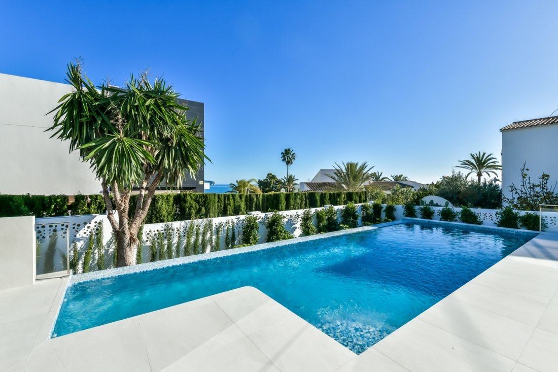 Villa in Calp / Calpe, Valencian Community, Spain 2 - 15673465