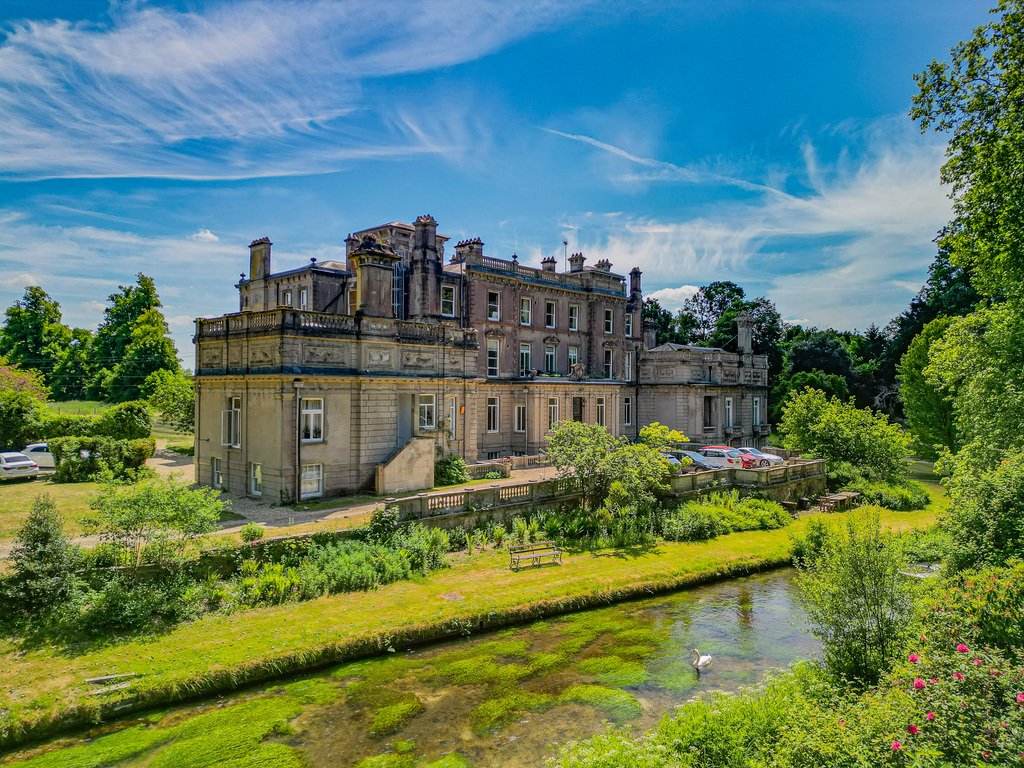 Appartement à Brambridge, Colden Common, Angleterre 1 - 15674364