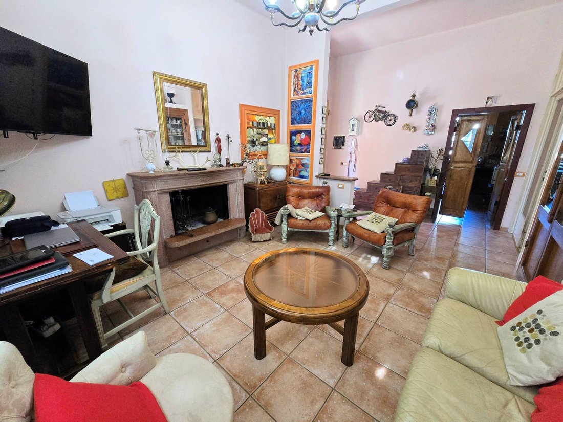 House in San Vincenzo, Tuscany, Italy 2 - 15676197