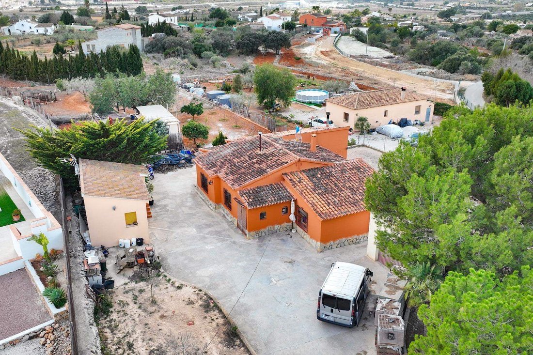 Villa in Benissa, Valencian Community, Spain 1 - 15673612