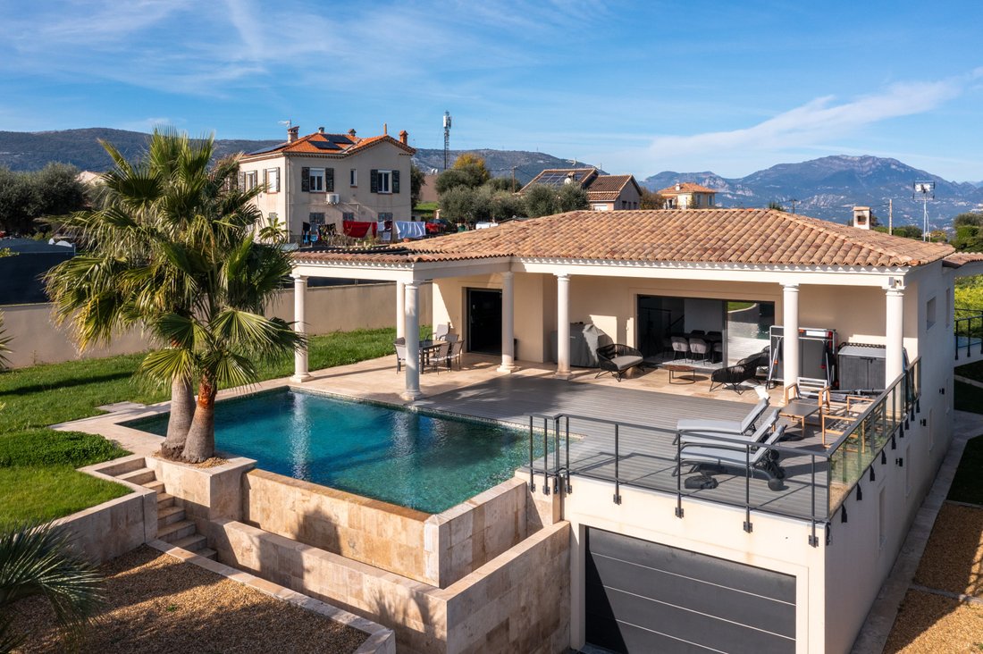 Haus in Nizza, Provence-Alpes-Côte d'Azur, Frankreich 1 - 15675592