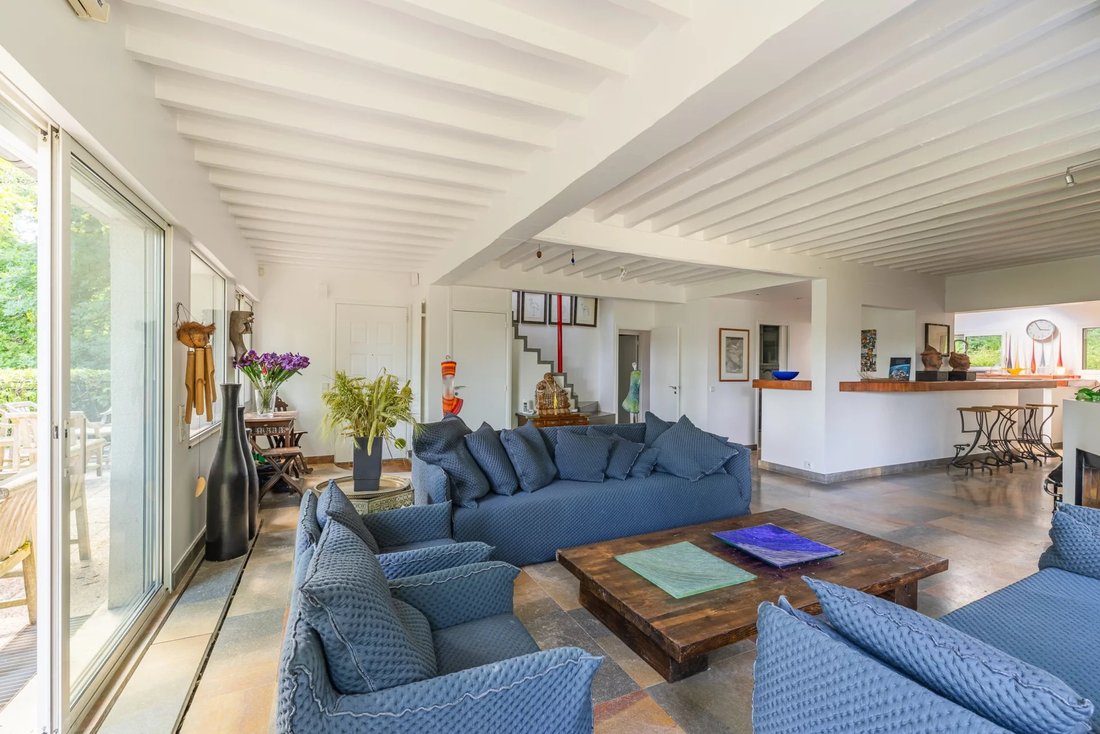 Estate in Vauhallan, Ile-de-France, France 4 - 15431294