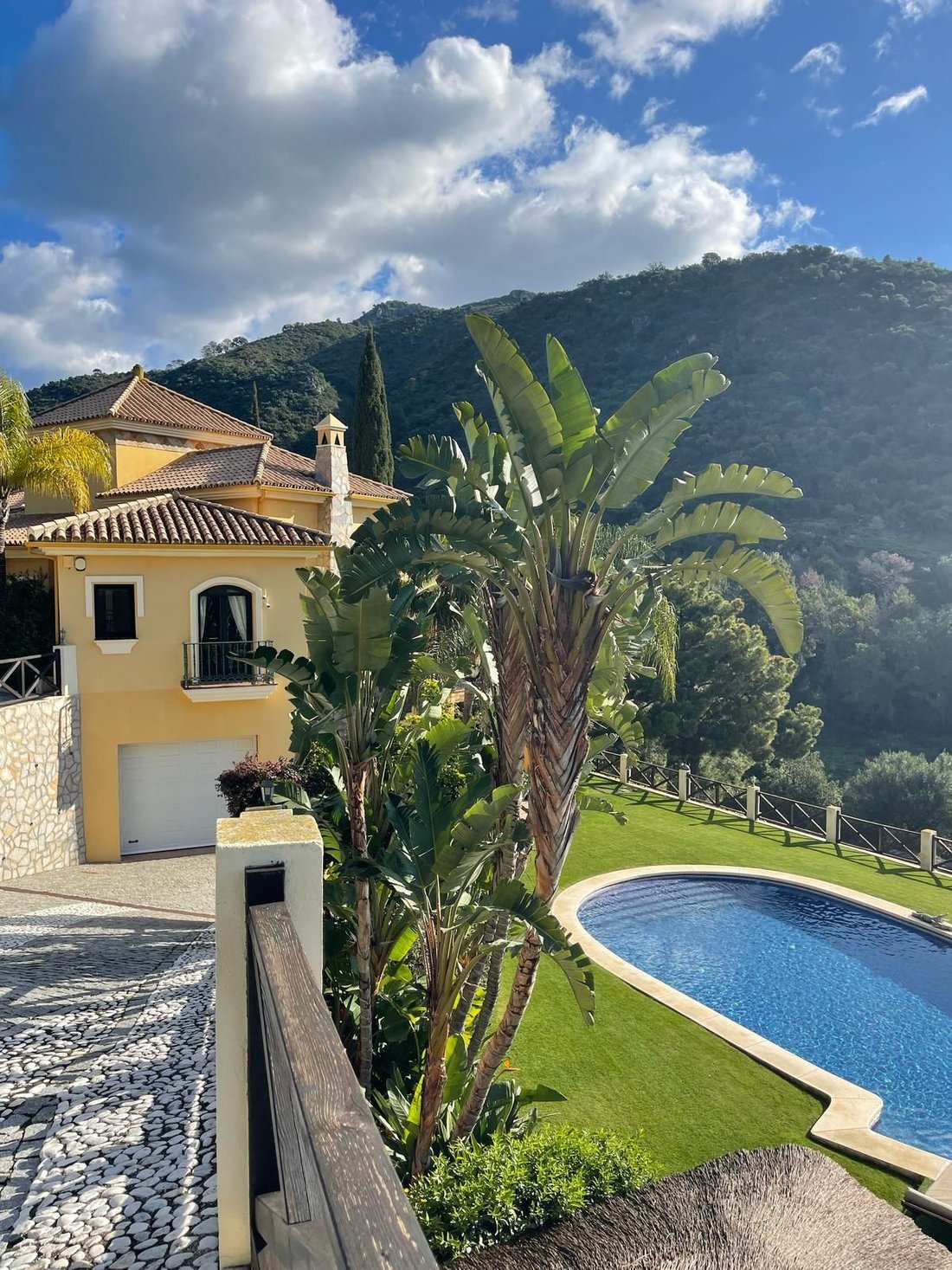 Villa in Benahavis, Andalusia, Spain 4 - 15674406