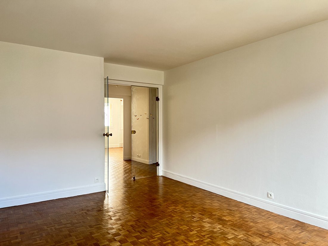 Apartment in Paris, Île-de-France, France 3 - 15677434