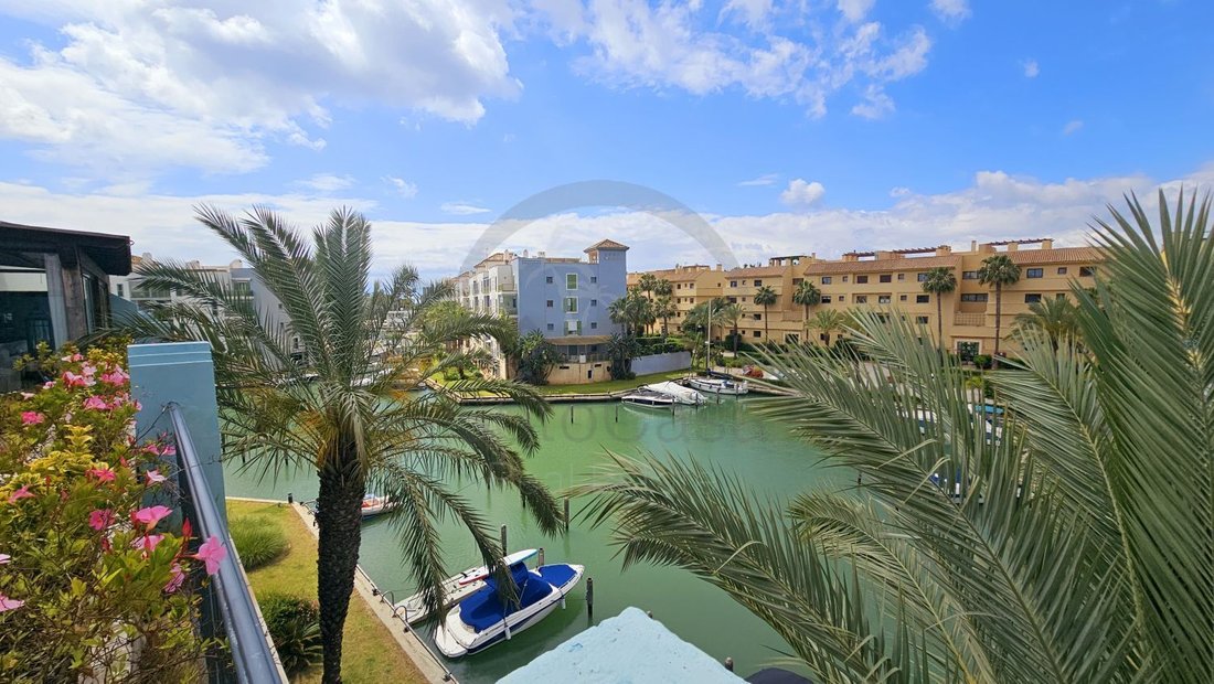 Penthouse in Sotogrande, San Roque, Andalusia 1 - 15665563
