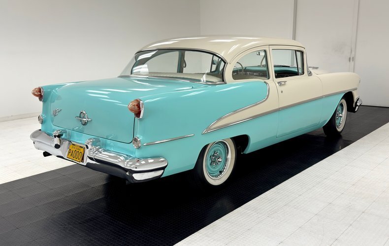 Sedan in Morgantown, United States 5 - 14241407