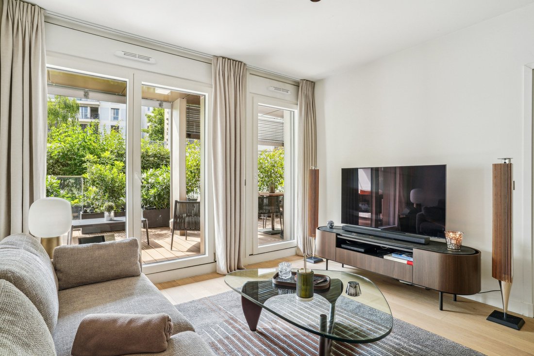 Apartment in Vaugirard-Parc des Expositions, Paris 15e Arrondissement, Paris 2 - 15678739