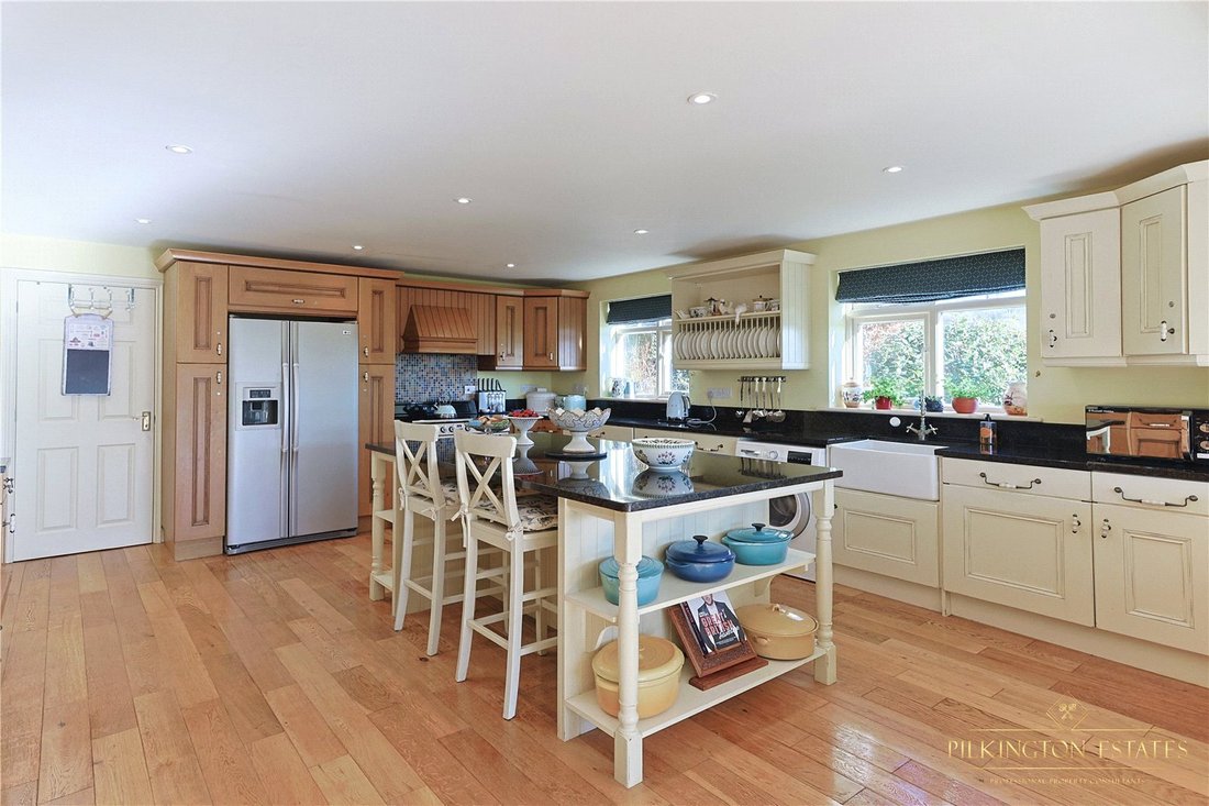 House in East Knoyle, England 4 - 15674128
