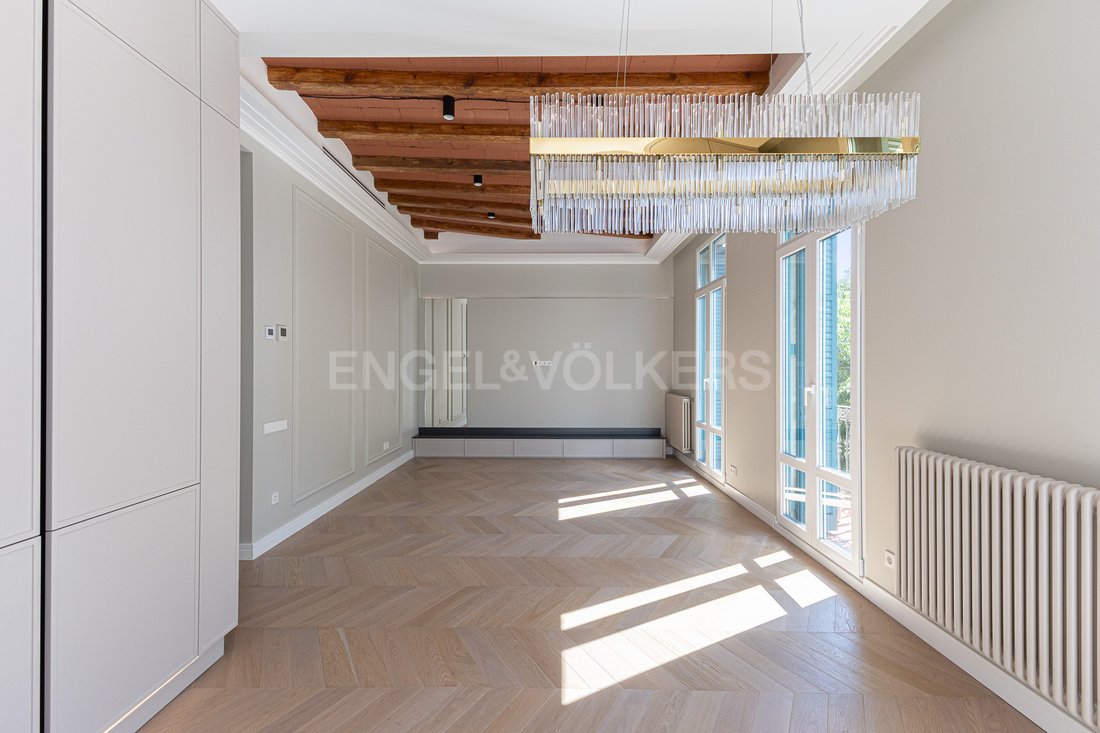 Apartment in Eixample, Barcelona, Spain 3 - 15094481