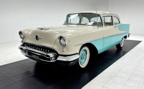 Rebuilt 324ci V8/Rebuilt Hydramatic Auto/Great 50's Style/Solid Skate/Clean Car in Morgantown, United States 1