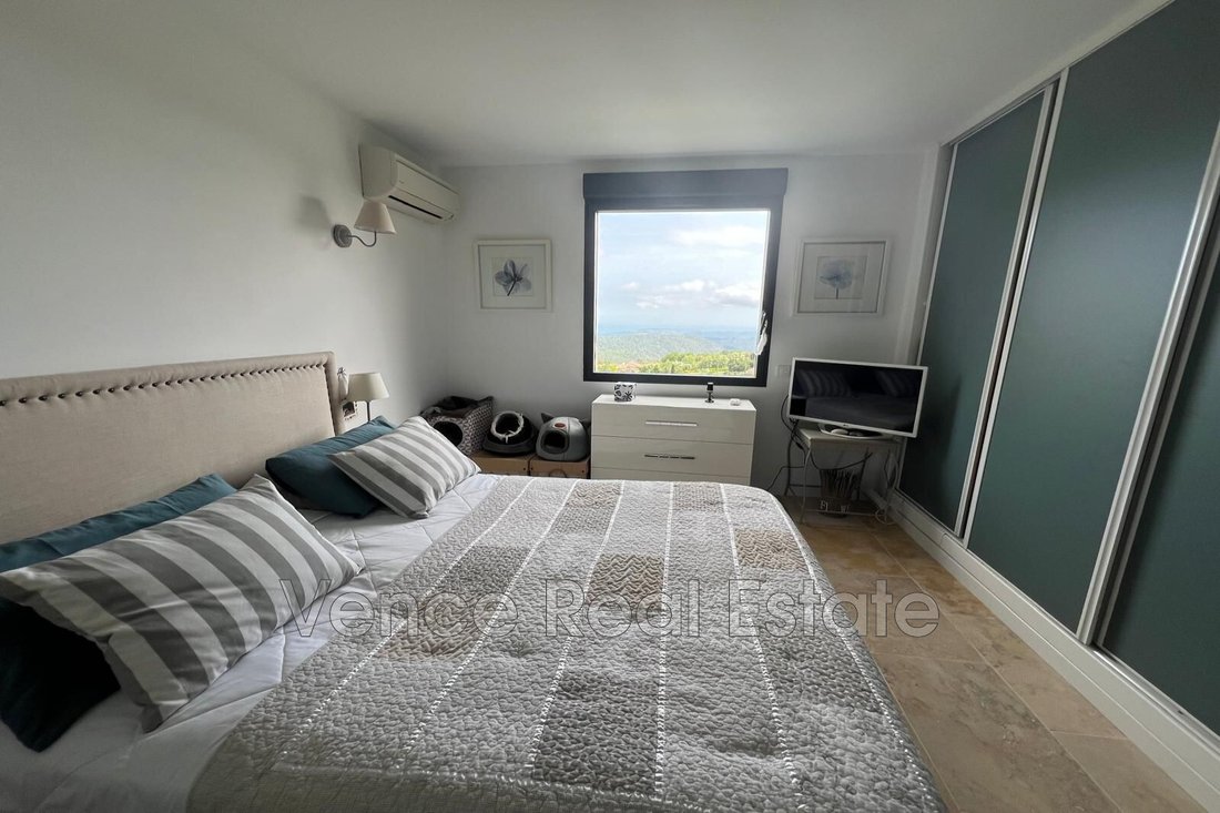 Villa in Tourrettes-sur-Loup, Provence-Alpes-Côte d'Azur, France 5 - 15677314