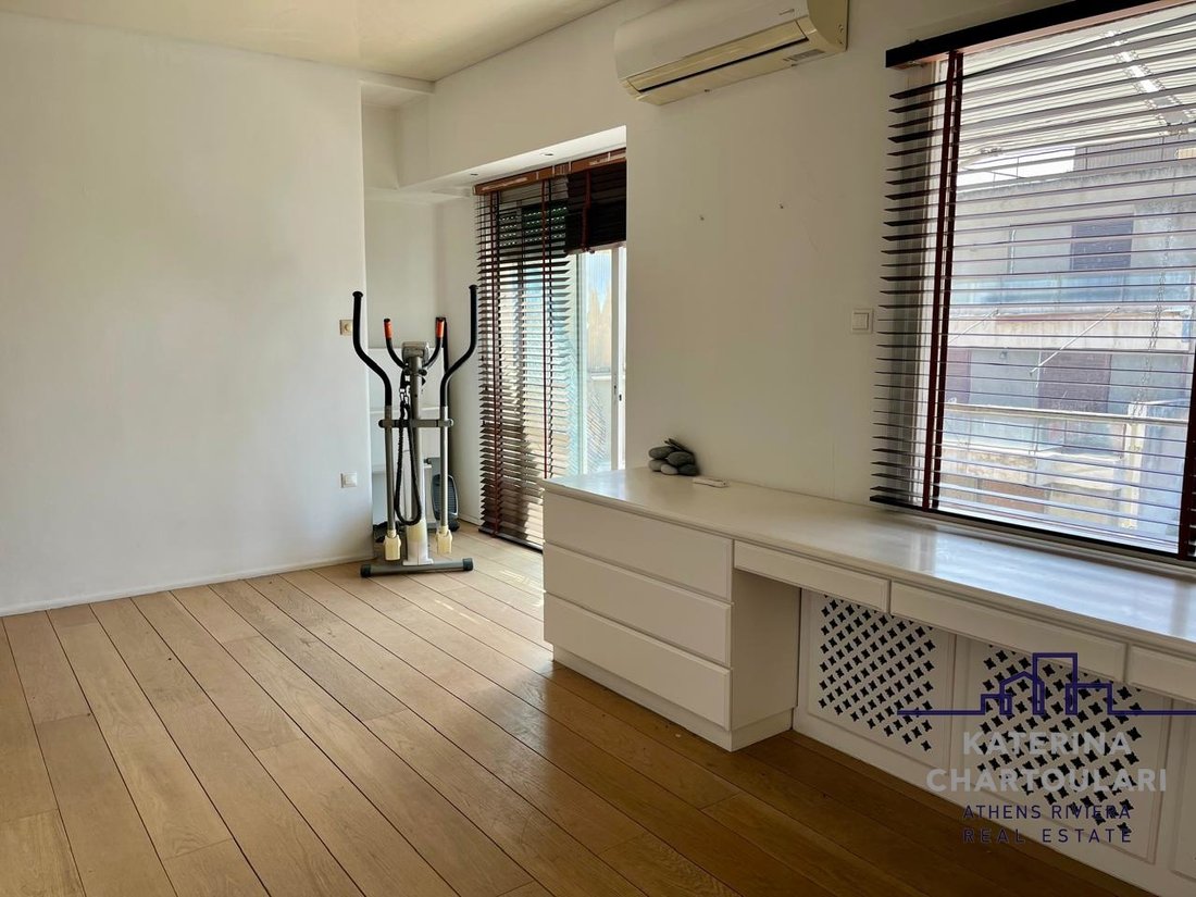Apartment in Sunoikia Kolonakiou, 1st District of Athens, Athens 4 - 15673241