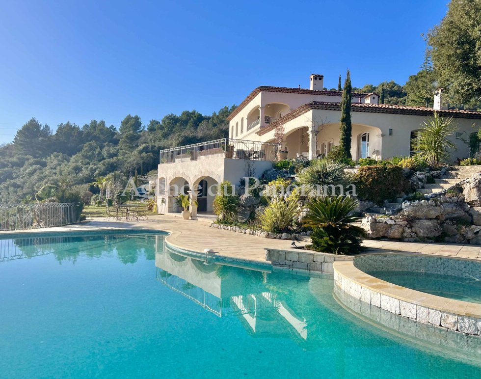 Villa in Cabris, Provence-Alpes-Côte d'Azur, France 3 - 15675785