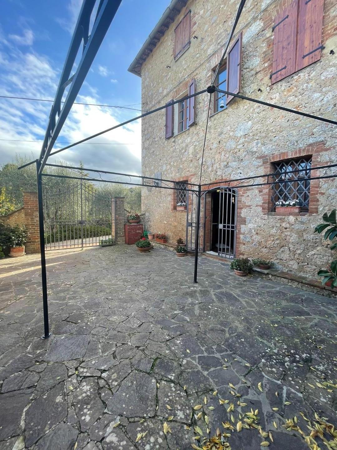Villa in Monteriggioni, Tuscany, Italy 1 - 12568907