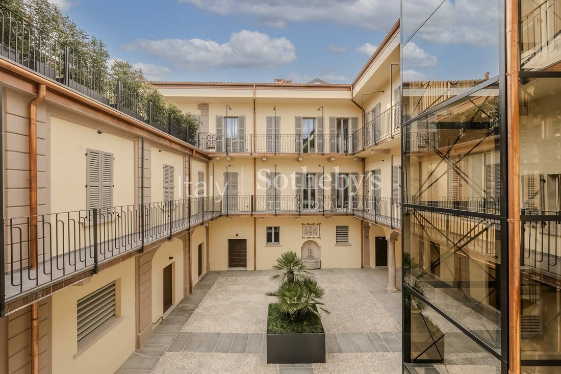 Apartment in Arona, Piedmont, Italy 3 - 15294072