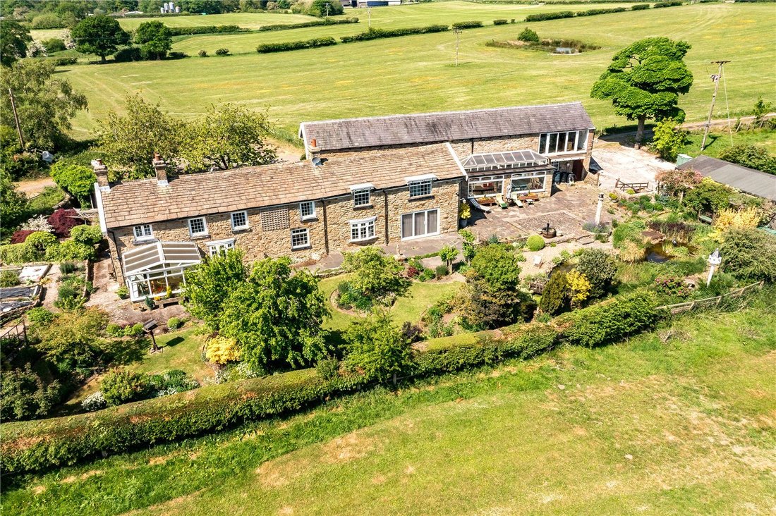 House in Samlesbury, England 1 - 15685557